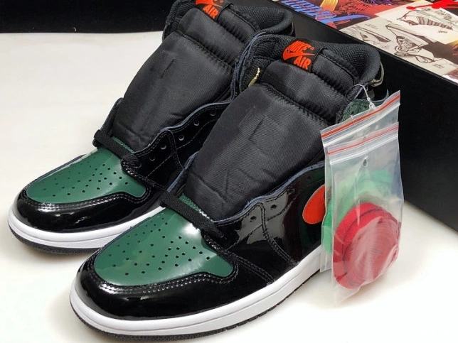 Team High AV3905-038 Black SoleFly Jordan OG 1 Retro Orange-Fir x Air 1029